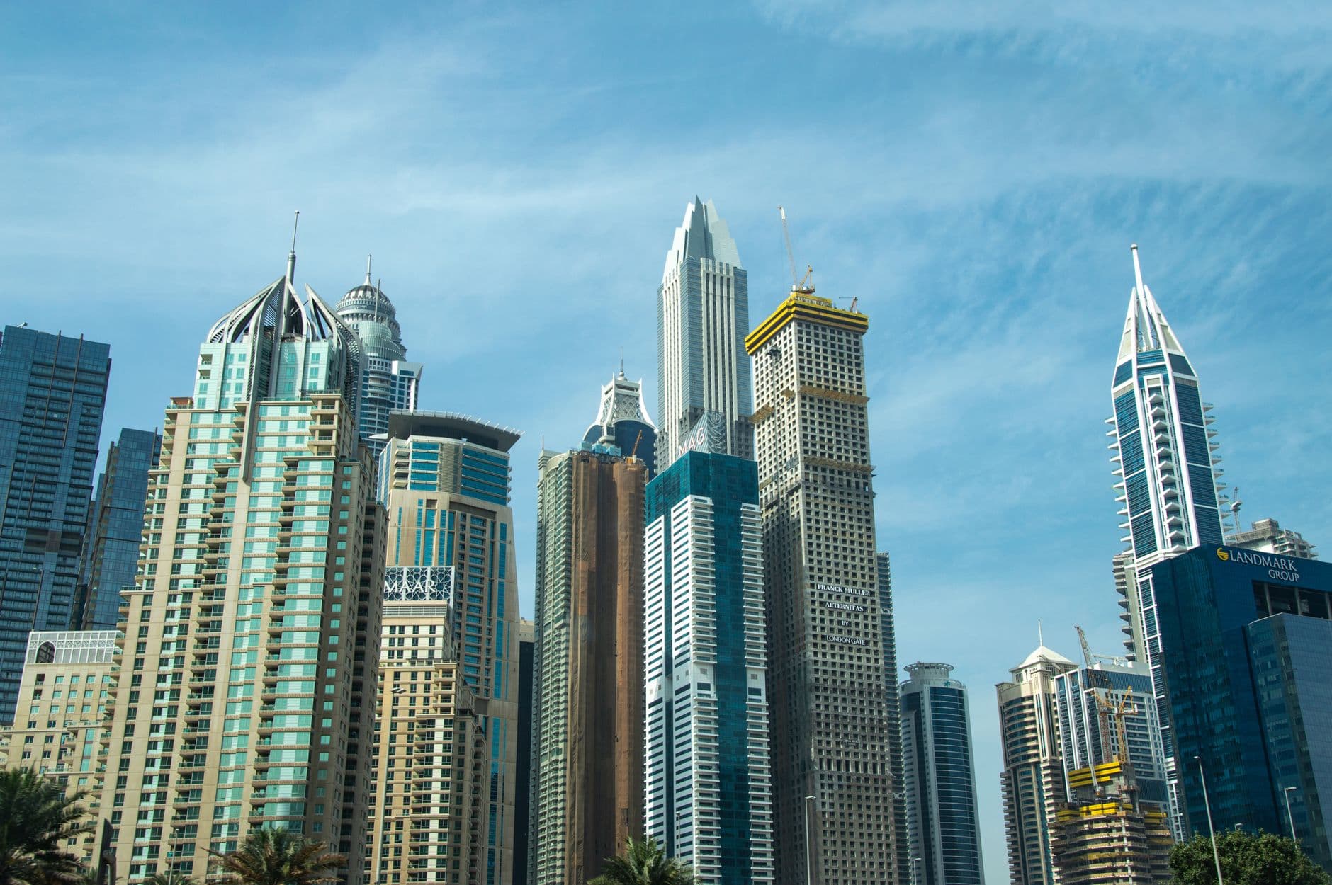 Marche immobilier Dubai 2026 transparence securite investisseurs francophones regulation RERA blockchain